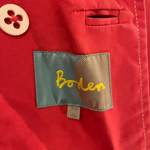 Pink Boden raincoat with detachable hood and buttons - Picture 4 of 7